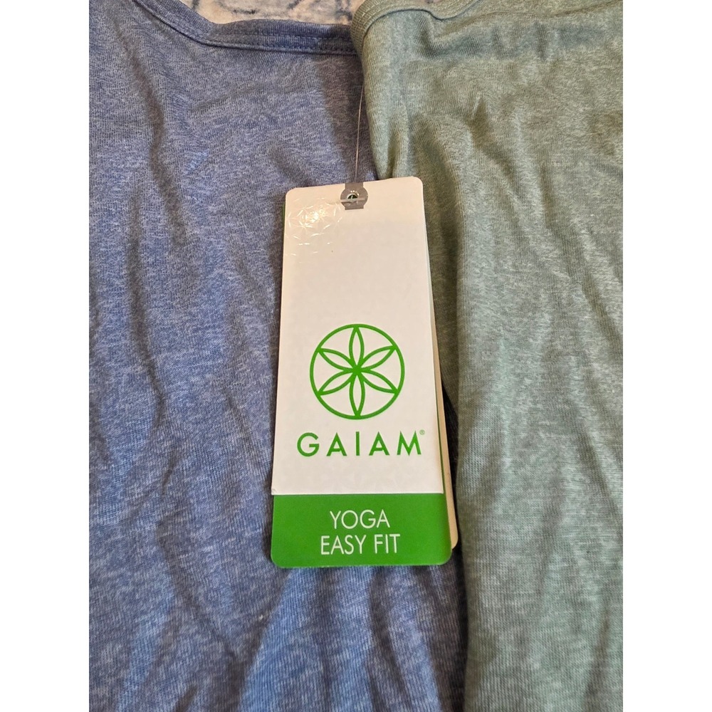 NWT GAIAM Women's XL Sage Green Stonewash Heather Blue Athleisure Exhale Tank - Picture 2 of 6
